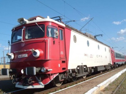 Opt companii sunt interesate de privatizarea CFR Marfă